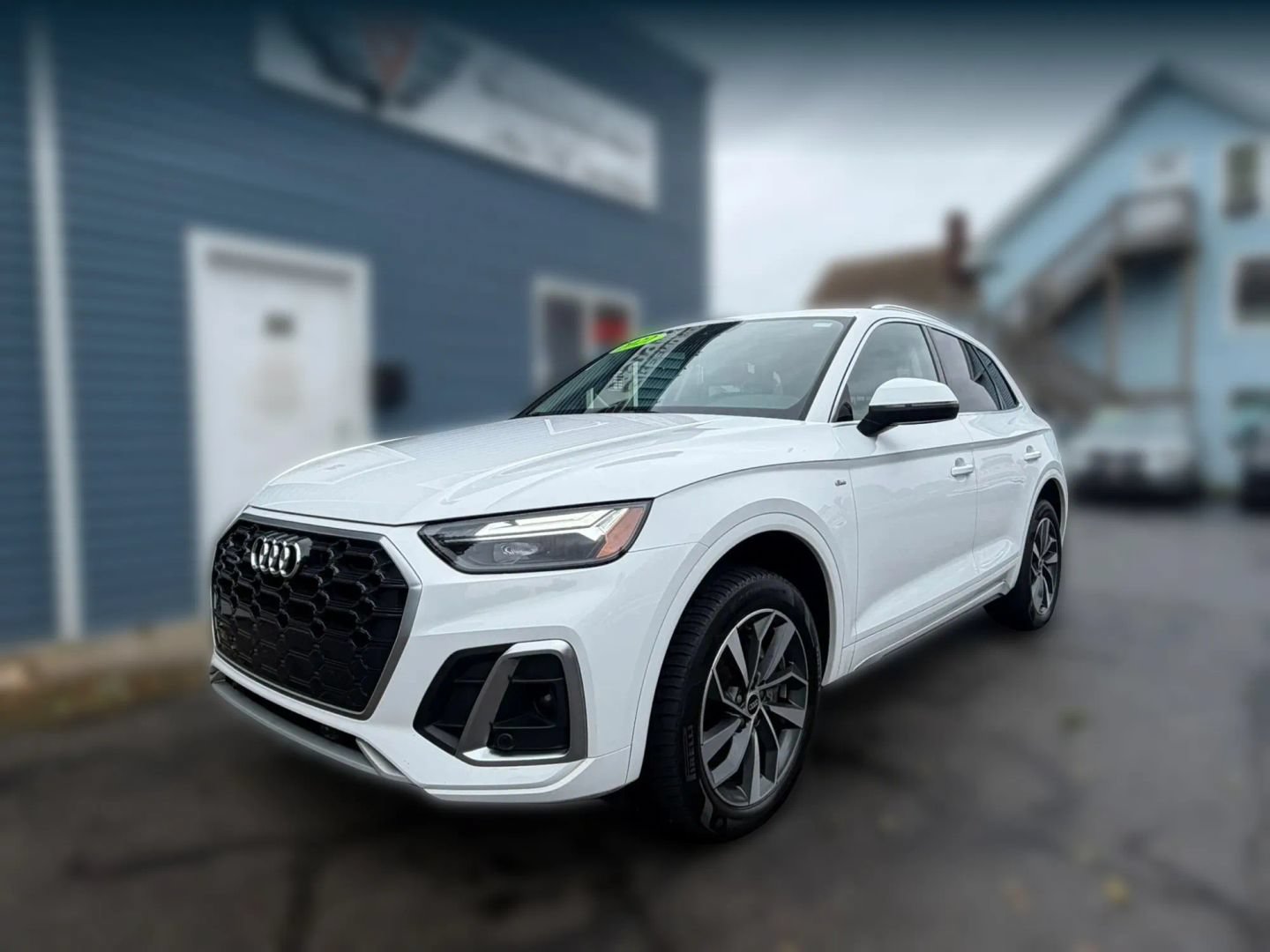 Used 2022 Audi Q5 2.0T Premium w/ Convenience Package AWD/4WD image 3