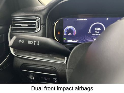 Used 2023 Jeep Wagoneer 4WD w/ Premium Group I image 35