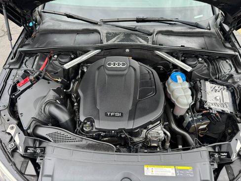 Used 2017 Audi A4 2.0T Premium w/ Convenience Package AWD/4WD image 32