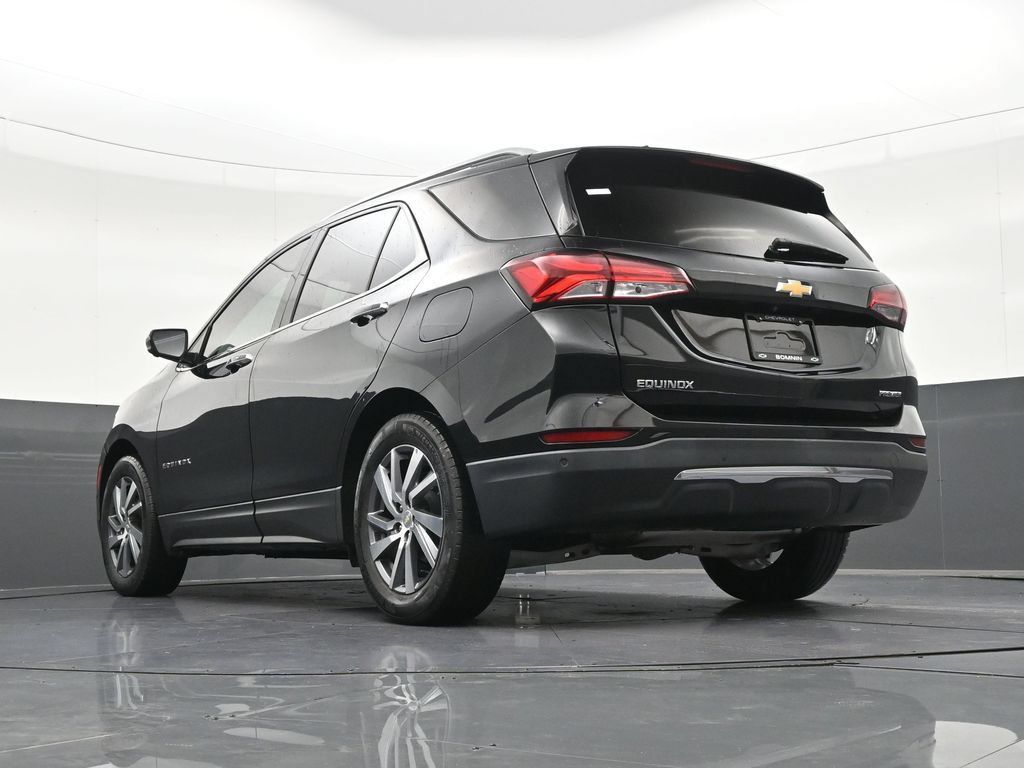 Used 2023 Chevrolet Equinox Premier FWD image 28
