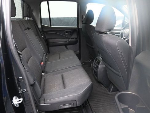 Used 2023 Honda Ridgeline Sport image 10