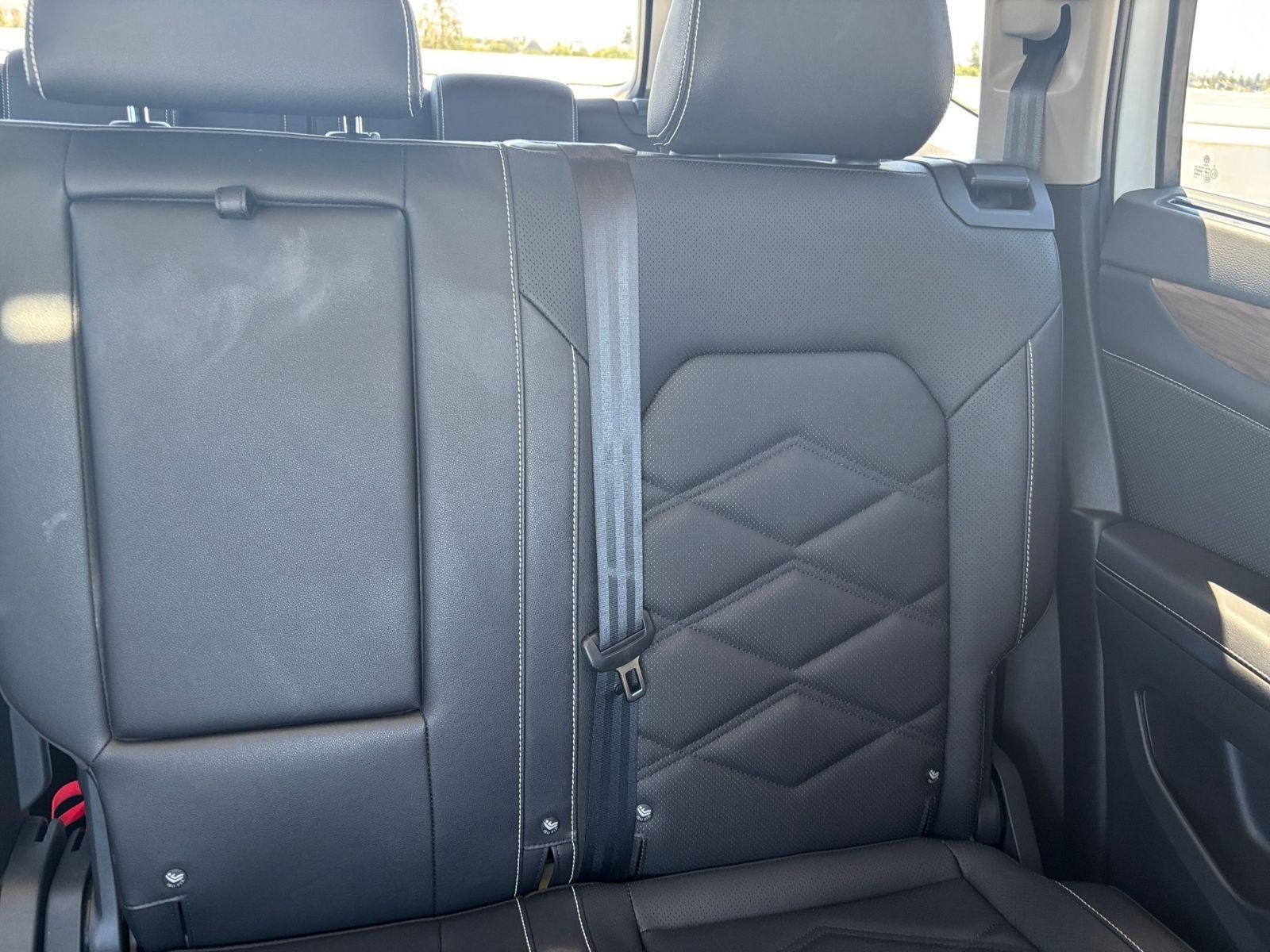 Used 2026 Volkswagen Atlas SE FWD image 39