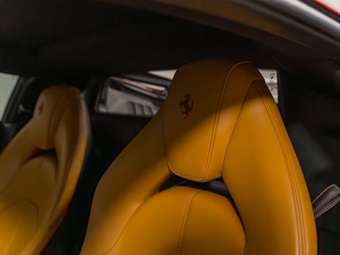 Used 2020 Ferrari F8 Tributo image 24