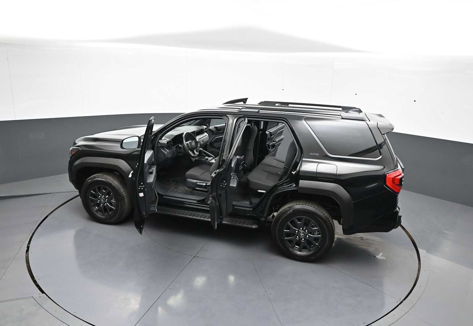 Used 2025 Toyota 4Runner SR5 AWD/4WD image 43