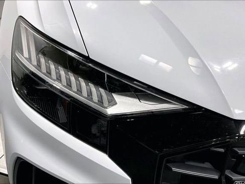 Used 2021 Audi Q8 Prestige w/ Prestige Package AWD/4WD image 23