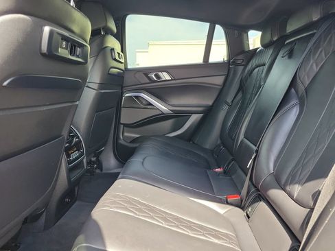 Used 2020 BMW X6 M50i w/ Premium Package AWD/4WD image 16