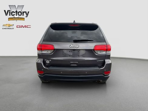 Used 2018 Jeep Grand Cherokee Laredo AWD/4WD image 5