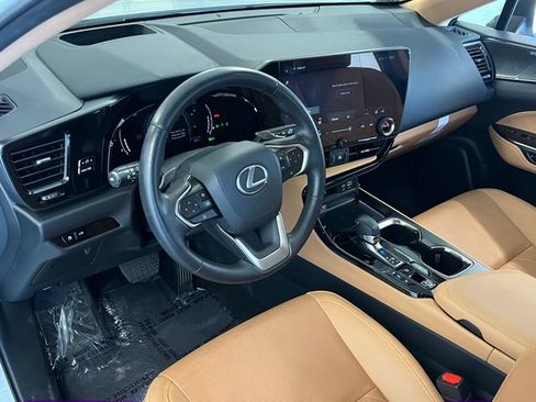 Used 2025 Lexus NX 350h AWD w/ Accessory Package (2T) image 24