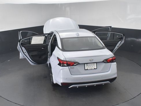 New 2025 Nissan Versa SV w/ Trunk Package image 22