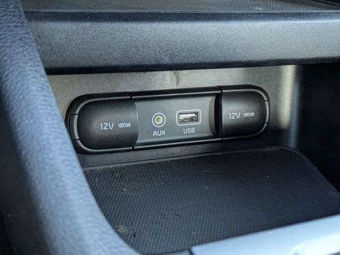 Used 2019 Kia Forte LXS FWD image 20