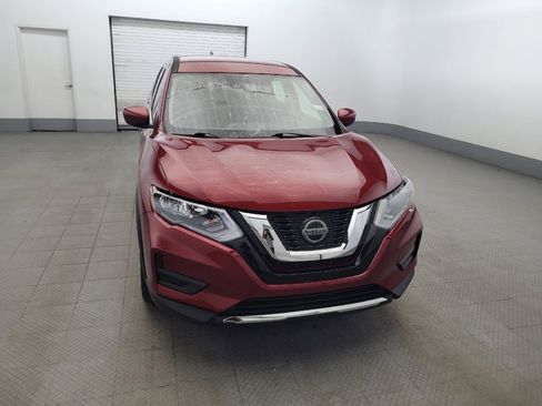 Used 2019 Nissan Rogue S FWD image 14