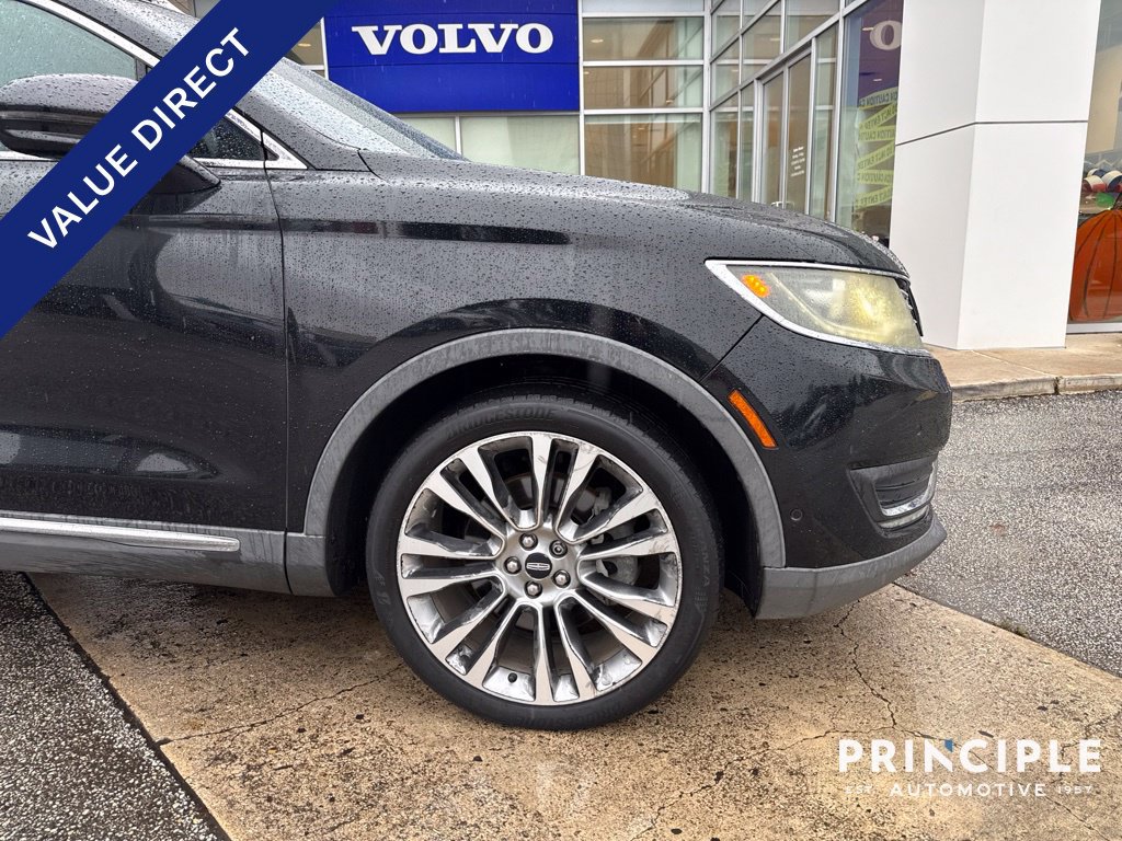 Used 2016 Lincoln MKX Reserve w/ Technology Package AWD/4WD image 10