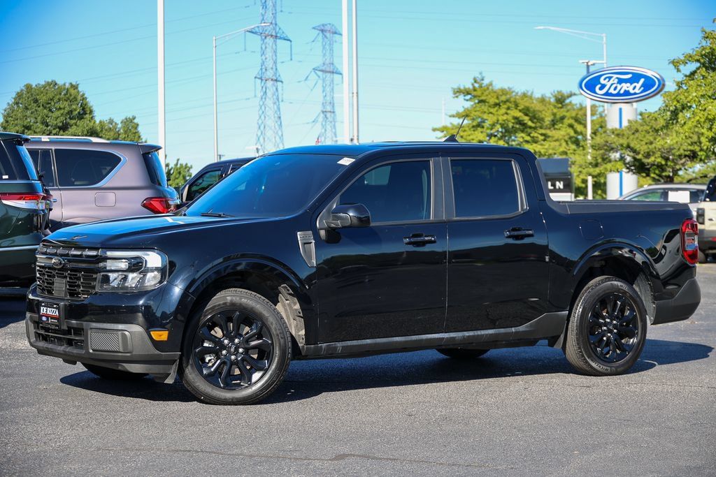 Used 2024 Ford Maverick Lariat w/ Black Appearance Package AWD/4WD image 18