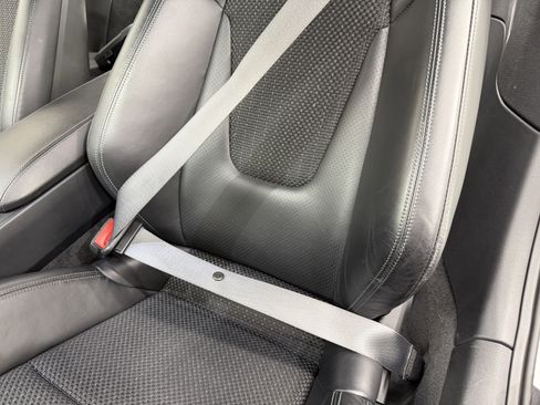 Certified 2023 Porsche 911 Carrera T image 31