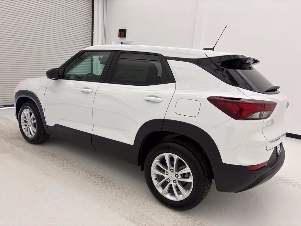 New 2026 Chevrolet TrailBlazer LS w/ LS Convenience Package FWD image 14