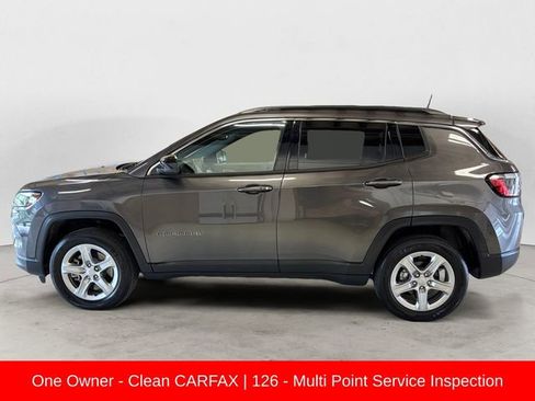 Used 2023 Jeep Compass Latitude w/ Sun and Sound Group AWD/4WD image 2
