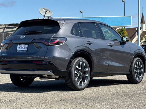 New 2026 Honda HR-V EX-L image 4