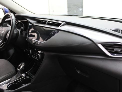 Used 2023 Buick Encore GX Preferred w/ Cold Weather Comfort Package FWD image 5