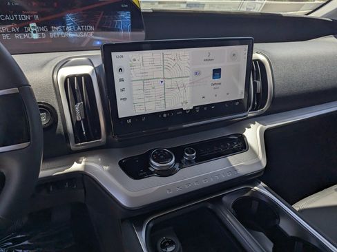 New 2026 Ford Expedition Max Active RWD image 11