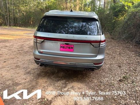 Used 2021 Lincoln Aviator Reserve w/ Elements Package Plus RWD image 10
