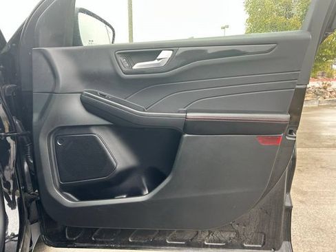 Used 2025 Ford Escape ST-Line AWD/4WD image 26