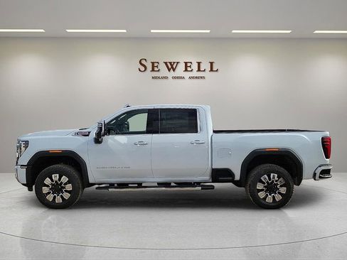 New 2026 GMC Sierra 2500 Denali w/ Denali Reserve Package image 2