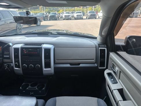 Used 2009 Dodge Ram 1500 Truck SLT w/ Chrome Accents Group AWD/4WD image 13