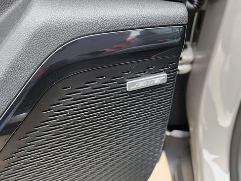 New 2026 GMC Acadia AT4 w/ Luxury Package image 15