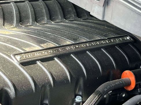 Used 2022 Ford F150 Lariat w/ Equipment Group 502A High AWD/4WD image 39