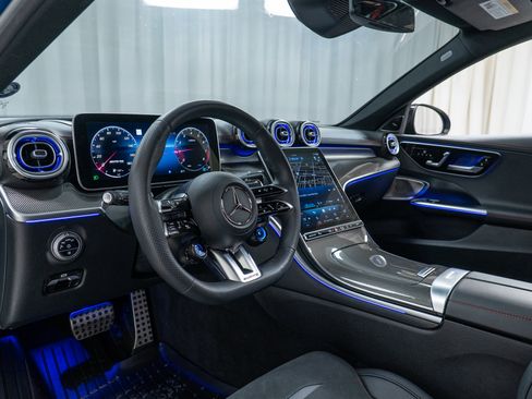 Used 2024 Mercedes-Benz C 43 AMG AMG C 43 4MATIC image 12