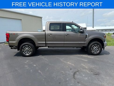 Certified 2019 Ford F250 Lariat w/ Lariat Ultimate Package AWD/4WD image 3