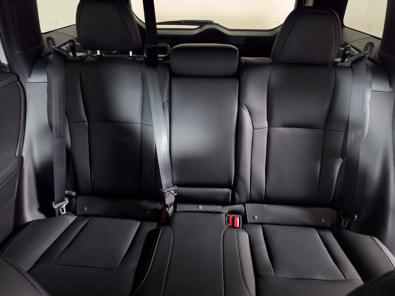 New 2026 Subaru Outback Limited XT AWD/4WD image 14
