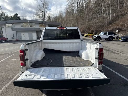 Used 2019 RAM 1500 Big Horn image 14