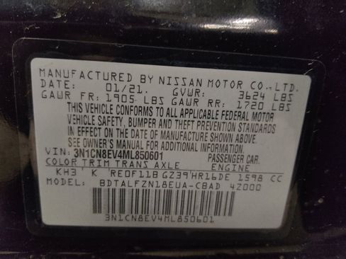 Used 2021 Nissan Versa SV FWD image 33