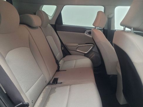 Used 2021 Kia Soul LX FWD image 19