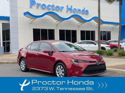 Used 2022 Toyota Corolla LE FWD image 1
