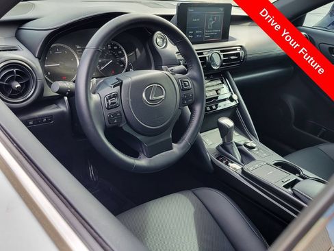 Used 2024 Lexus IS 350 F Sport RWD image 10