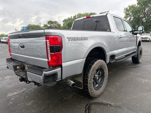 Used 2024 Ford F250 Lariat w/ Tremor Off-Road Package AWD/4WD image 7