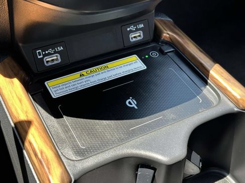 Certified 2021 Honda CR-V Touring image 30