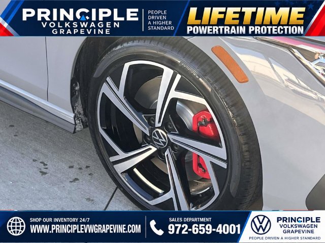 New 2026 Volkswagen GTI SE FWD image 8