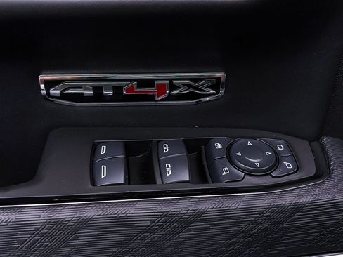 Used 2025 GMC Sierra 1500 AT4X AWD/4WD image 39