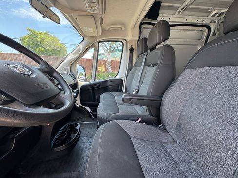 Used 2017 RAM ProMaster 2500 w/ Interior Convenience Group FWD image 23