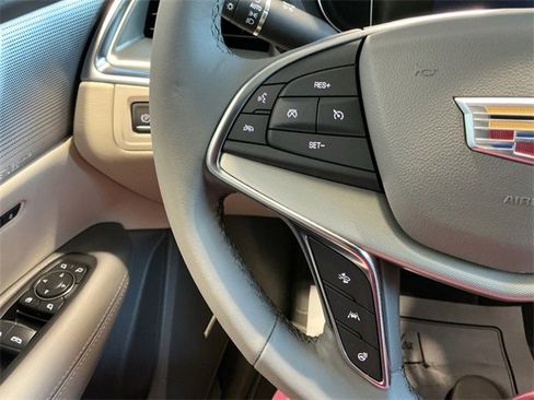 Certified 2023 Cadillac XT5 Premium Luxury w/ LPO, Floor Liner Package image 20
