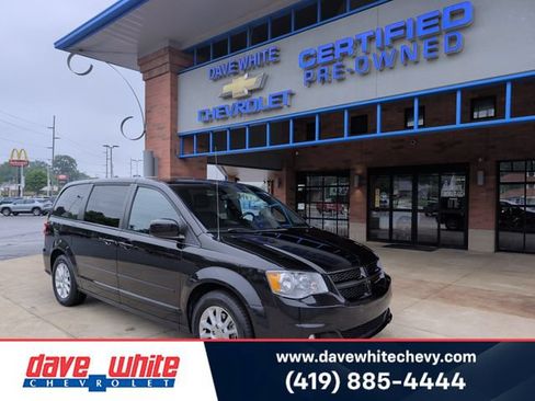 Used 2013 Dodge Grand Caravan R/T w/ Driver Convenience Group FWD image 1