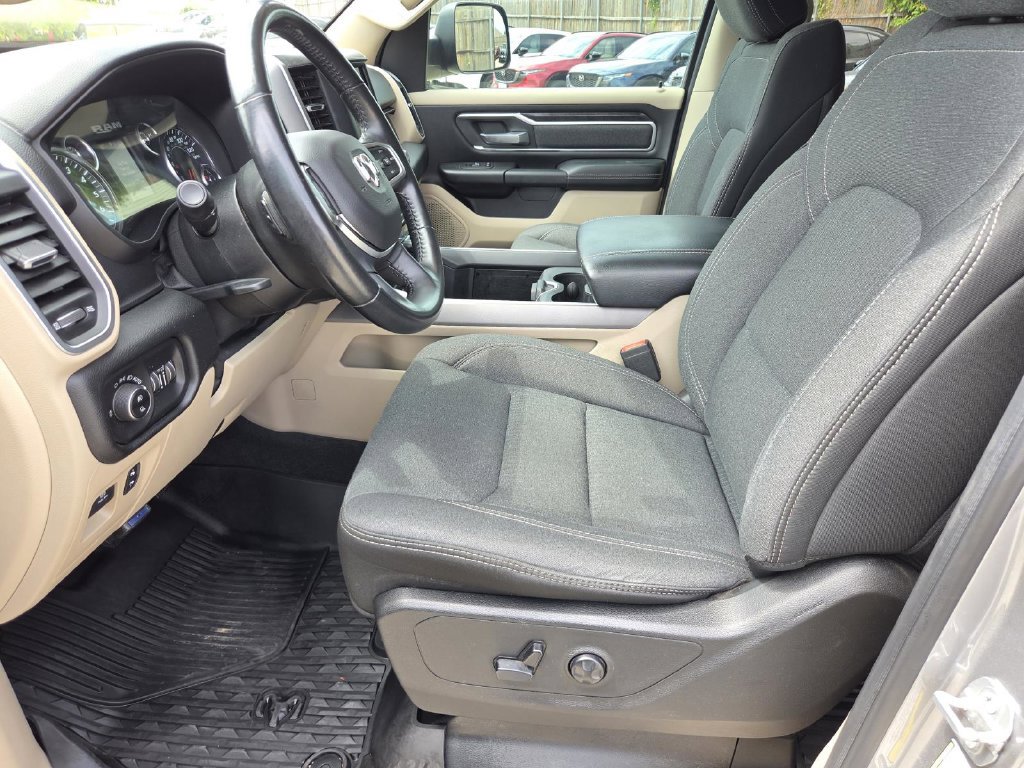Used 2019 RAM 1500 Big Horn RWD image 19