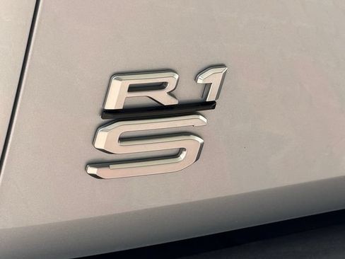 Used 2025 Rivian R1S Adventure AWD/4WD image 10