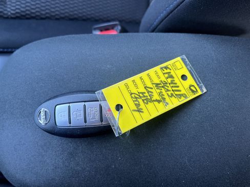 Used 2015 Nissan Leaf S w/ Charge Package image 27