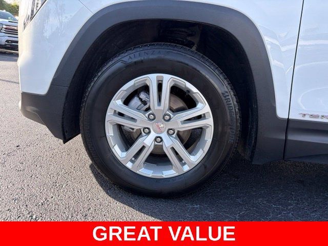 Used 2024 GMC Terrain SLE AWD/4WD image 9