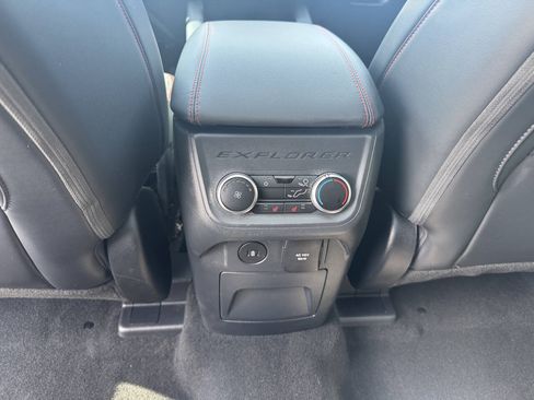 Used 2025 Ford Explorer ST AWD/4WD image 20