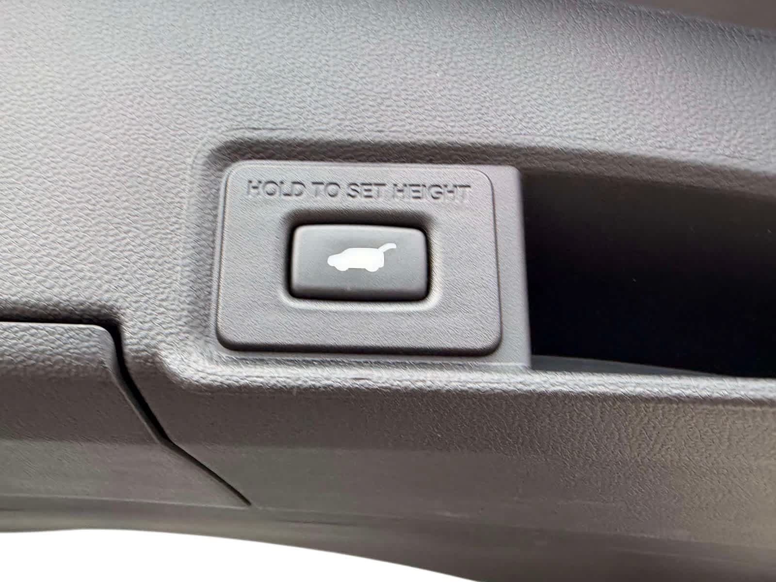 Used 2023 Acura RDX w/ Technology Package AWD/4WD image 9